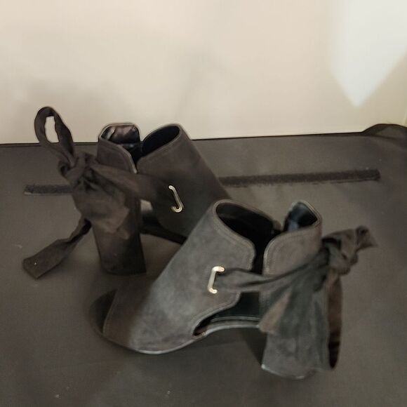 BRAND NEW JUSTFAB KARINE PEEP-TOE BOW-TIE ANKLE BOOTIES G1 - Picture 6 of 15